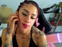 I am a young woman with a good imagination who likes to fuck and enjoy life