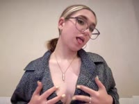 I love to talk about various interesting topics, dominate, and tell how I spend my day)