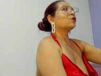 Knowing that I am pleasing you. I like to be told what to do, and will do it with a big smile. I love being spoiled and gold will make me work even harder for your cum. Watching you cum hard (sound for C2C E only!) telling me how much you want to use me