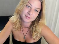 I’m Esmeralda, 27 years old, a mix of good conversations and naughty fantasy. I’m curious, fun, and love chats that get hotter and hotter. I adore men who spoil me, have humor, and aren’t afraid to be a little naughty. Will you dare to discover me? And by the way, I also speak Dutch