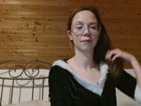 hey , ik ben een leuke belgische meid die graag camt en geile praat doe en fotos stuur wat mij graag opwind is geile praat en lekker veel foto