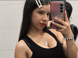 AylaKiss