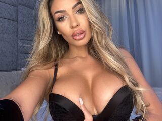 adult live cam ArianaKroft