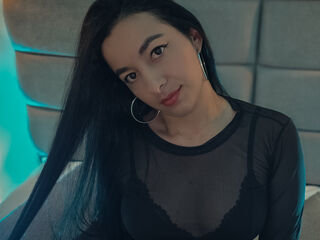 camwhore shaved pussy AryaHilton