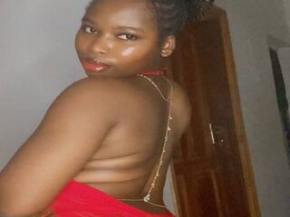 naughty camgirl CaramelDaisy