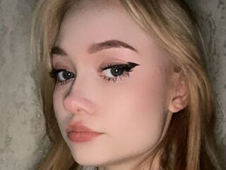 girl camsex CecilyBurnard