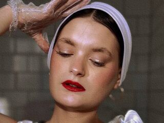 cam girl playing with sextoy CeolaBurzynski