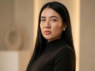 naked cam girl ChloeAshford