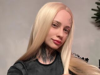 free chat room JulianeVerdier