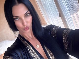 extreme cam video MiaMontal