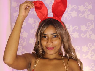 camgirl masturbating with sextoy NaomiMiller