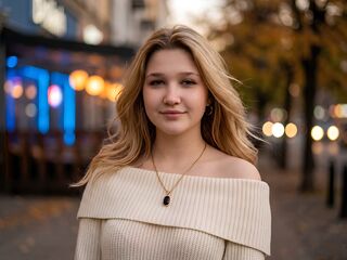 girl webcam naked PilarVanhee