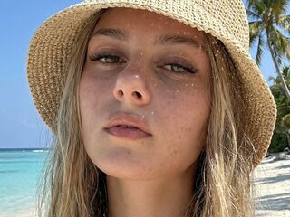 erotic webcam StefaniBrowyn