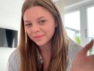 hot sex cam TeneshaQuinerly