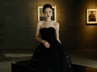 kinky webcam model xiyao