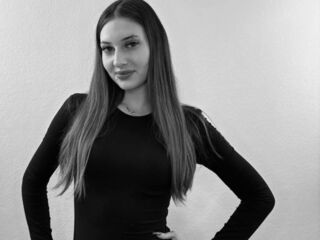 masturbating girl DaynaNicholls