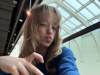 webcamgirl live sex FranciscaNeren