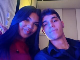 camcouple playing with sextoy LadyAndLogan