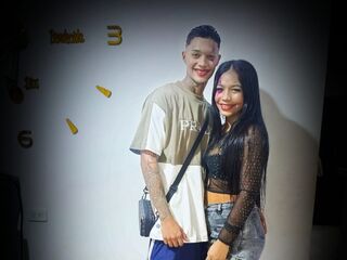 chatroom sexcam YuleimysAndAlex