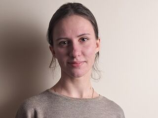 spy webcam AkilahZarucki