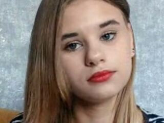 cam girl photo AlannaColdivar