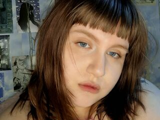 free adultcam AliceBunn