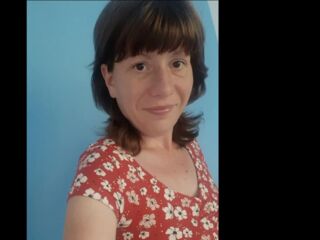camgirl showing pussy AliceKatty