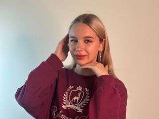 hot cam girl AliceWoody