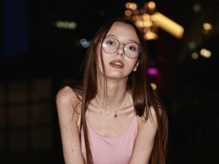 camgirl fingering pussy AlinaSolikina