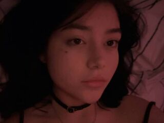 naughty cam girl masturbating AlisaGlow