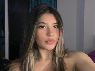 free webcam AmberCuellar
