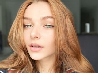 shaved pussy webcam AmberEvens