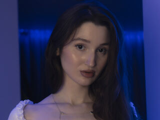 webcam bitch chatroom AminaNim