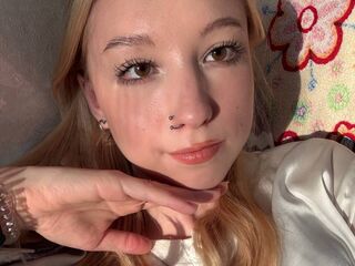webcamgirl AnnLark