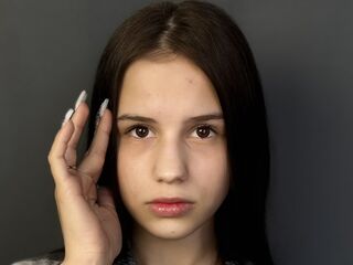 girl showing pussy AnnetPintonin