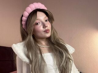 naked girl with webcam fingering AnnikaBloom