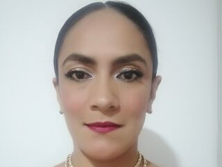 fingering girl cam picture AntonellAdiosa