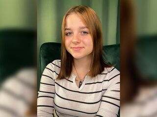 adult web cam chat room AprilBeel