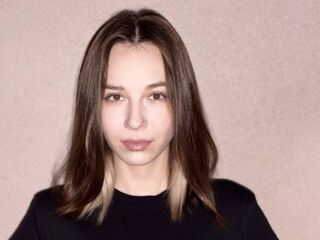 shower cam ArtieOuinones