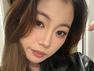 naked cam girl masturbating with vibrator AugustFeng
