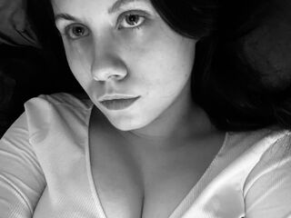 camgirl chatroom BelaWink