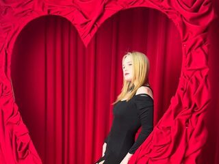 adult sex chat BellaButler