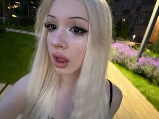 naked girl with webcam fingering pussy BerniceHarris