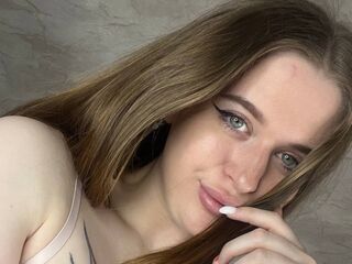 jasmin adult cam BetanyFoks