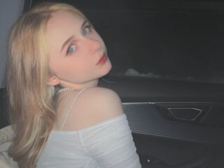 nude camgirl photo BetsyLeen
