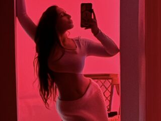 camwhore masturbating with vibrator BrielleAurora