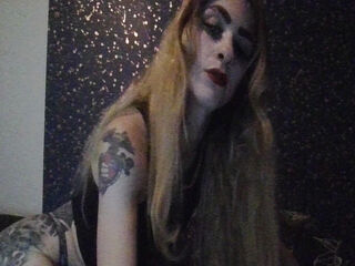 nude gamgirl Bunnyamore