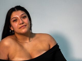 girl webcam CamilaCasstro