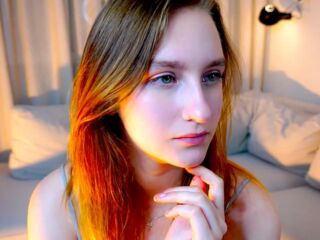 webcam striptease CarlynDallman
