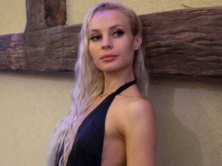 webcam chatroom CathiGetsinger